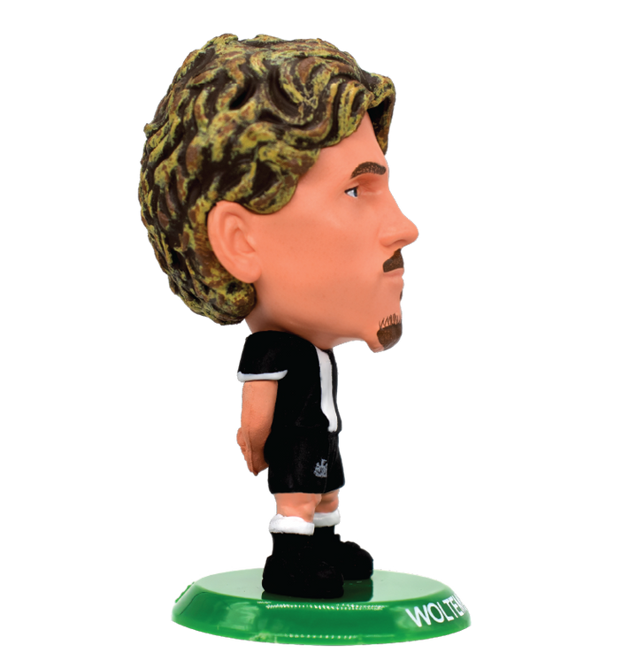 Soccerstarz - Newcastle Nick Woltemade - Classic Home Kit