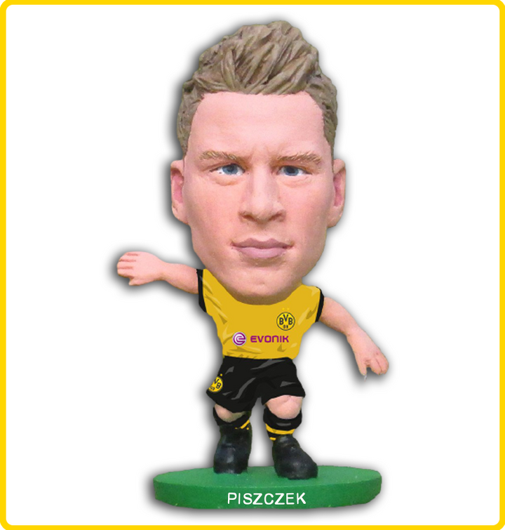 Soccerstarz - Borussia Dortmund - Lukasz Piszczek - Home Kit